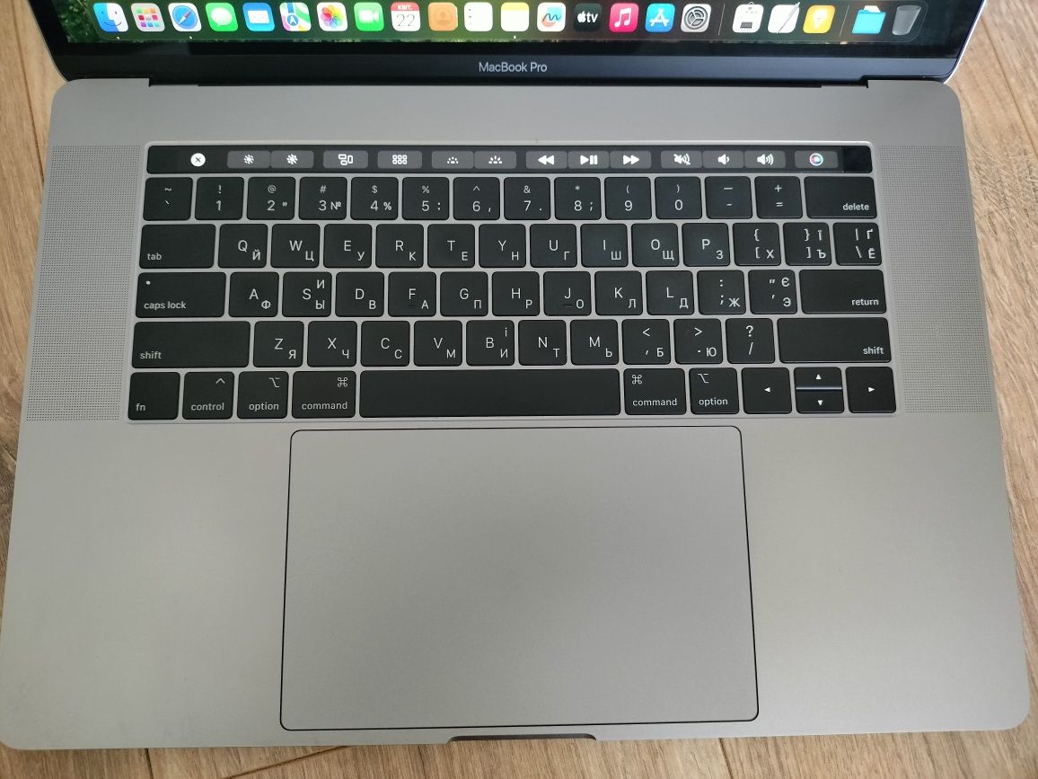 Apple MacBook Pro A1990 2018, i9-8950HK, 32/512, 4Gb Vega 20