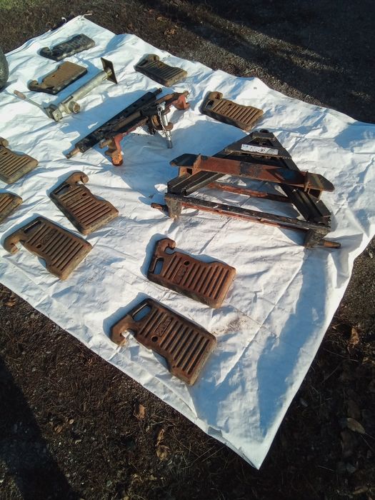 Продам одним лотом для трактора