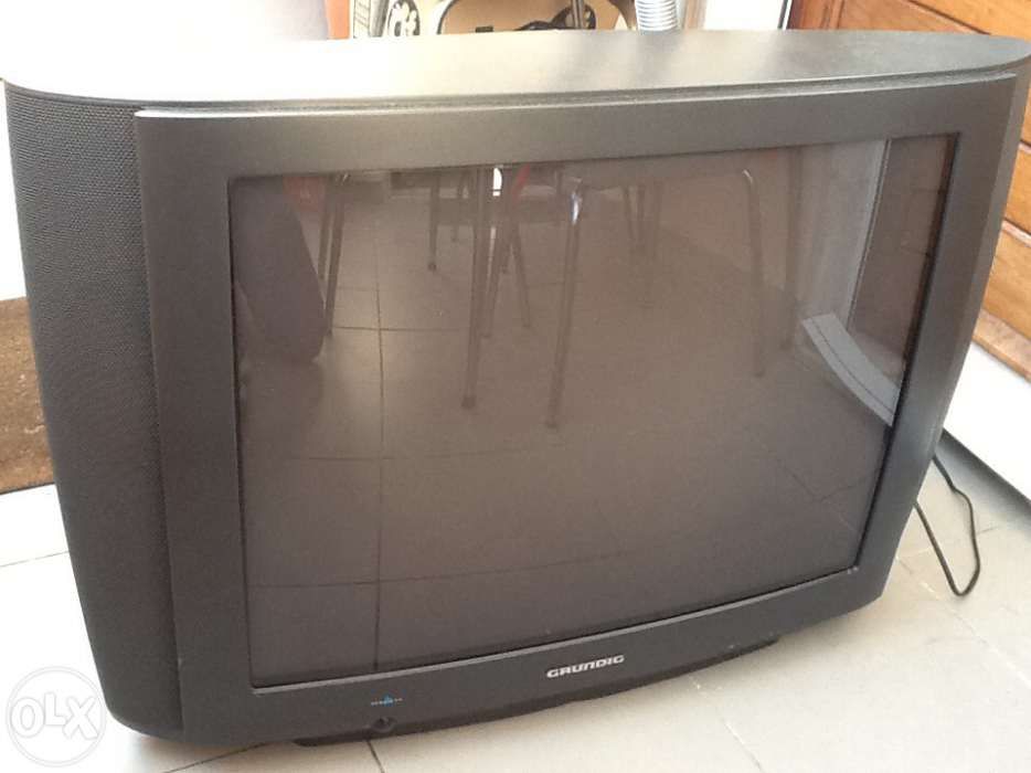 Televisão grunding st 72 - 860 nic top