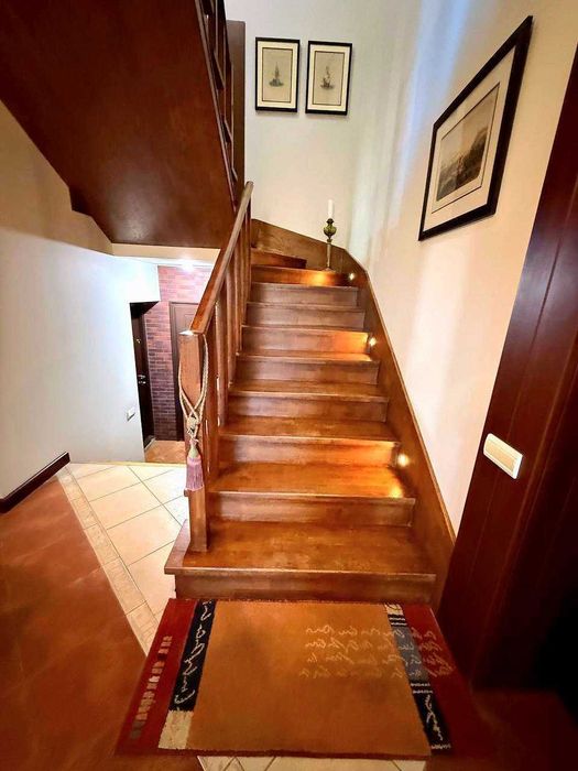 Продам продуманный дом в сосновом лесу река Обуховка центр