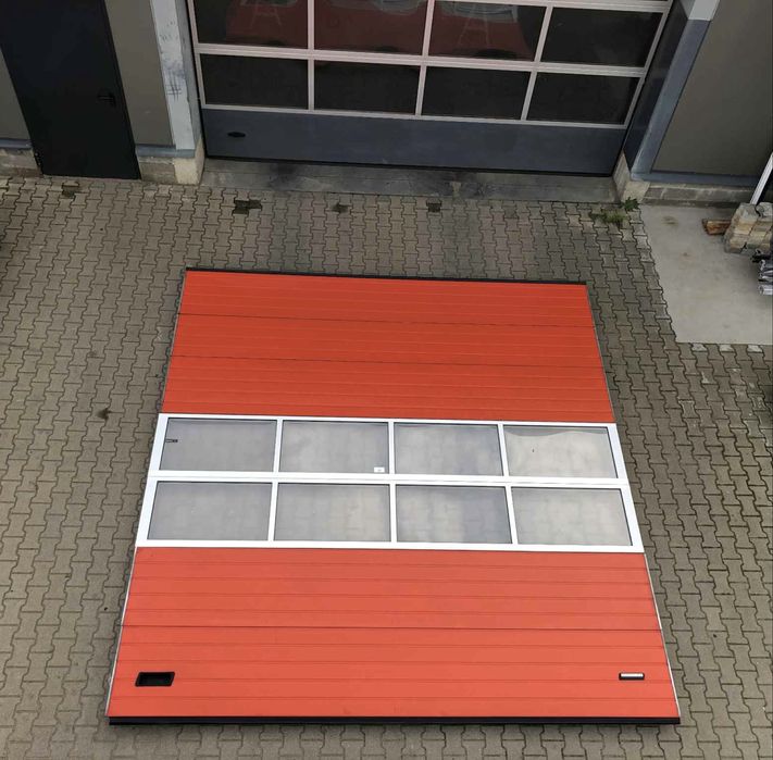 Brama 400 x 420 panelowa segmentowa garażowa przemysłowa bramy
