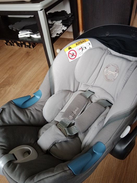 Cybex gold aton M