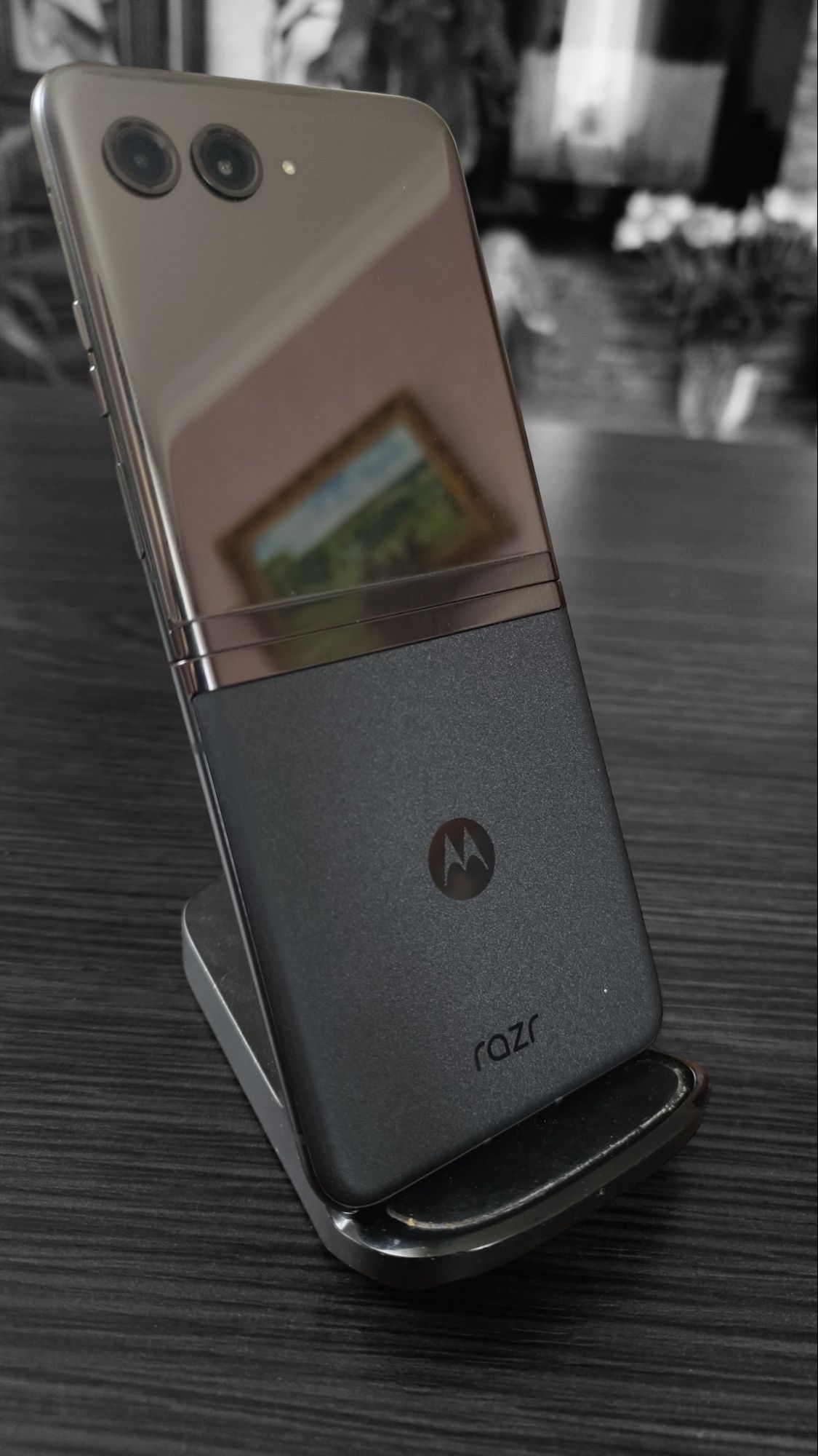 Motorola RAZR Plus