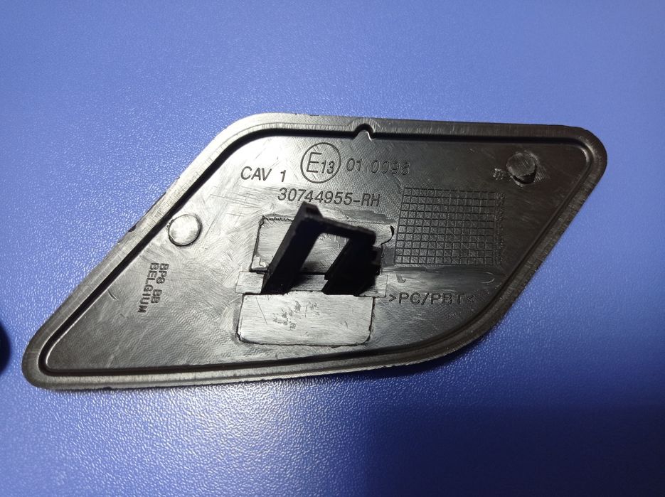Заглушка омивача фари Volvo S40 V50, заглушка омывателя 30744954