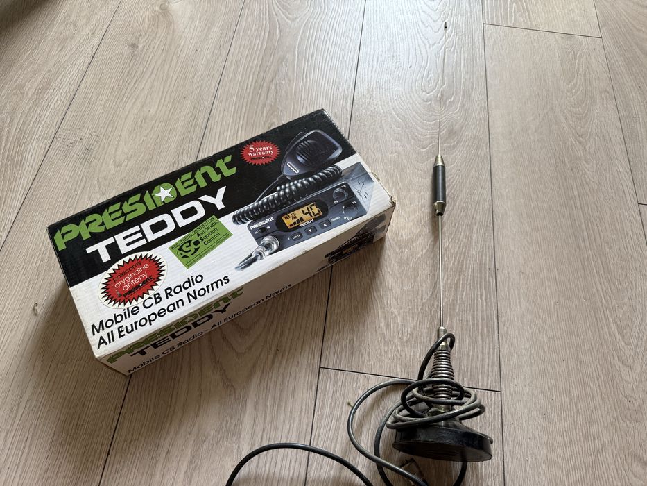 CB Radio President Teddy z antena