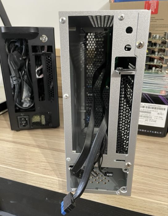 Odudowa mini PC  ITX
