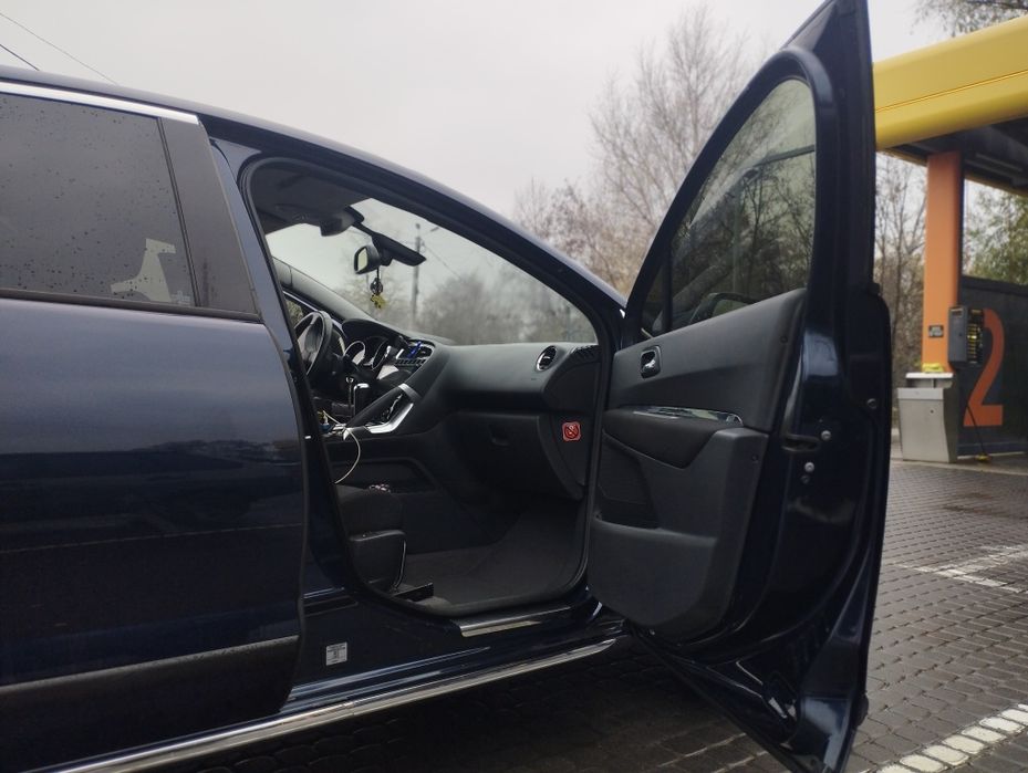 Peugeot 3008 2010. р.в.,  187 тис. пробігу