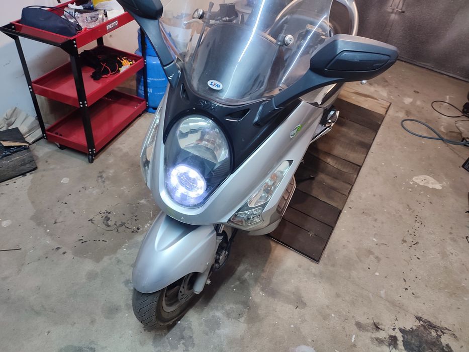 Sym GTS 125 skuter na kat . B