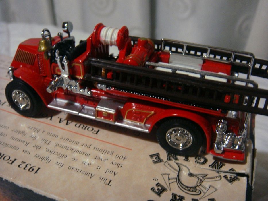 Matchbox 1.43 carro bombeiros
