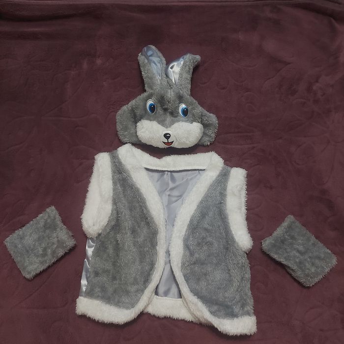 Прокат костюм зайчика