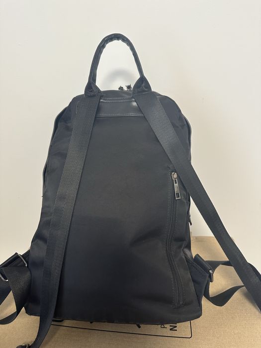 Czarny plecak od Medicine