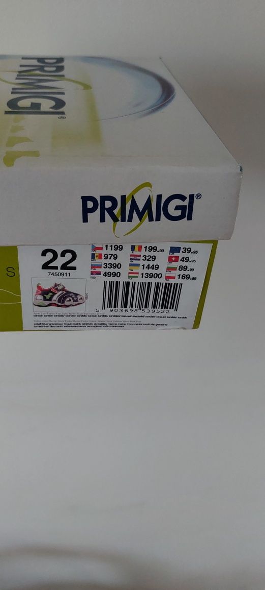 Primigi buty 22r sandałki