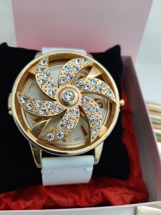 Часы винтажные унисекс