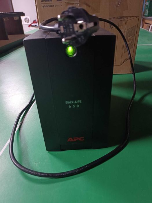 ДБЖ APC Back-UPS 650VA Shuko (BX650CI-RS)