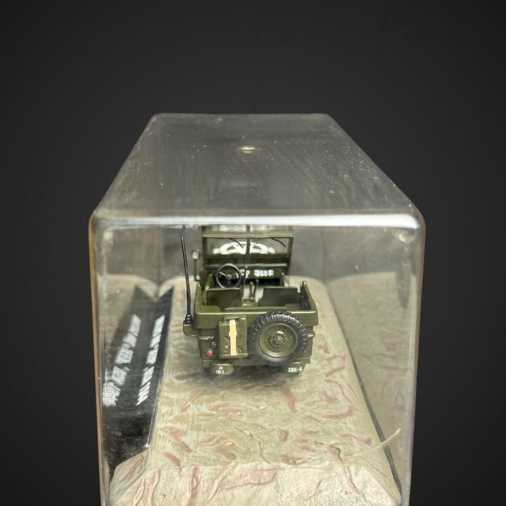 Model Jeep Willys USA Militar 1944 1/43 Atlas J5/071534