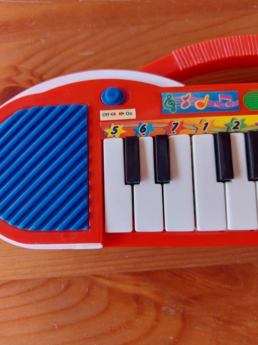 Órgão Eletrónico Vintage - Idade: 3+