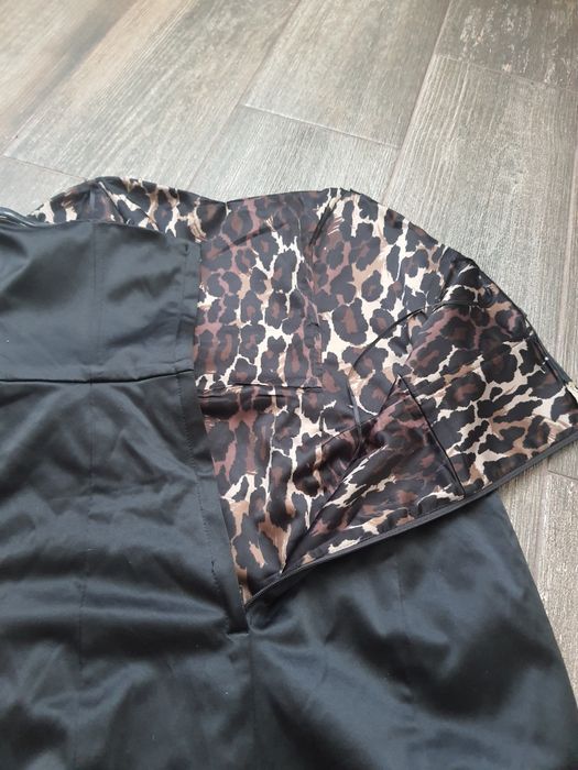 Платье  чёрное короткое