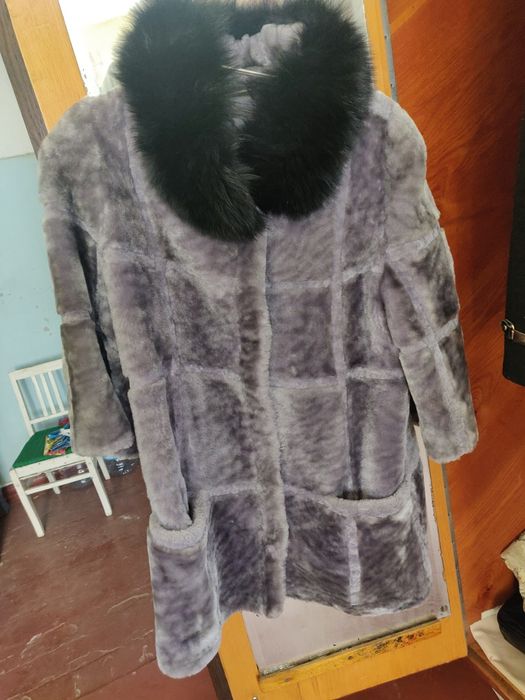 Шуба натуральна жіноча