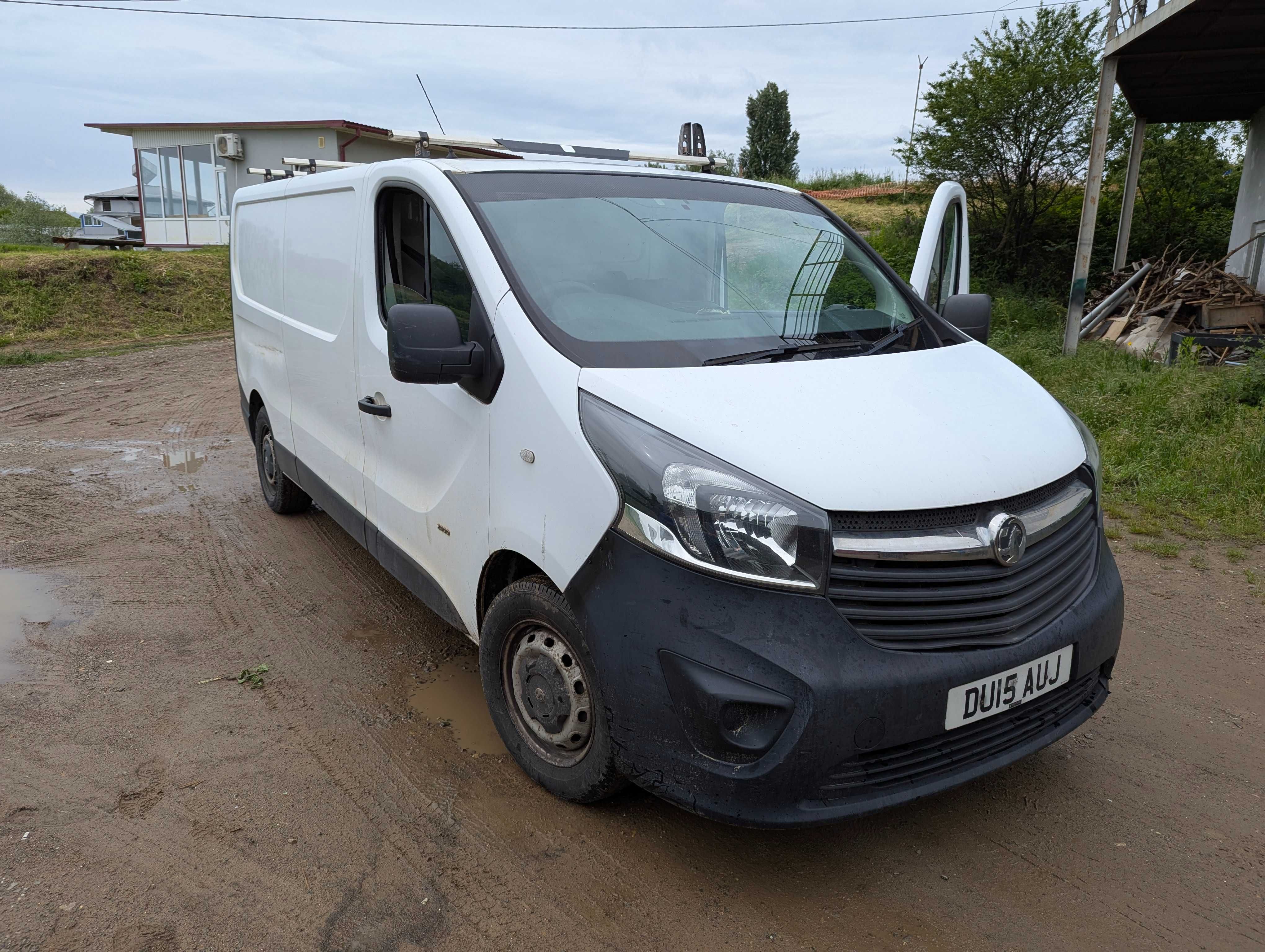 Кузов Чверть Бочина часть кузова Trafic 3 Vivaro 3 2015-2024