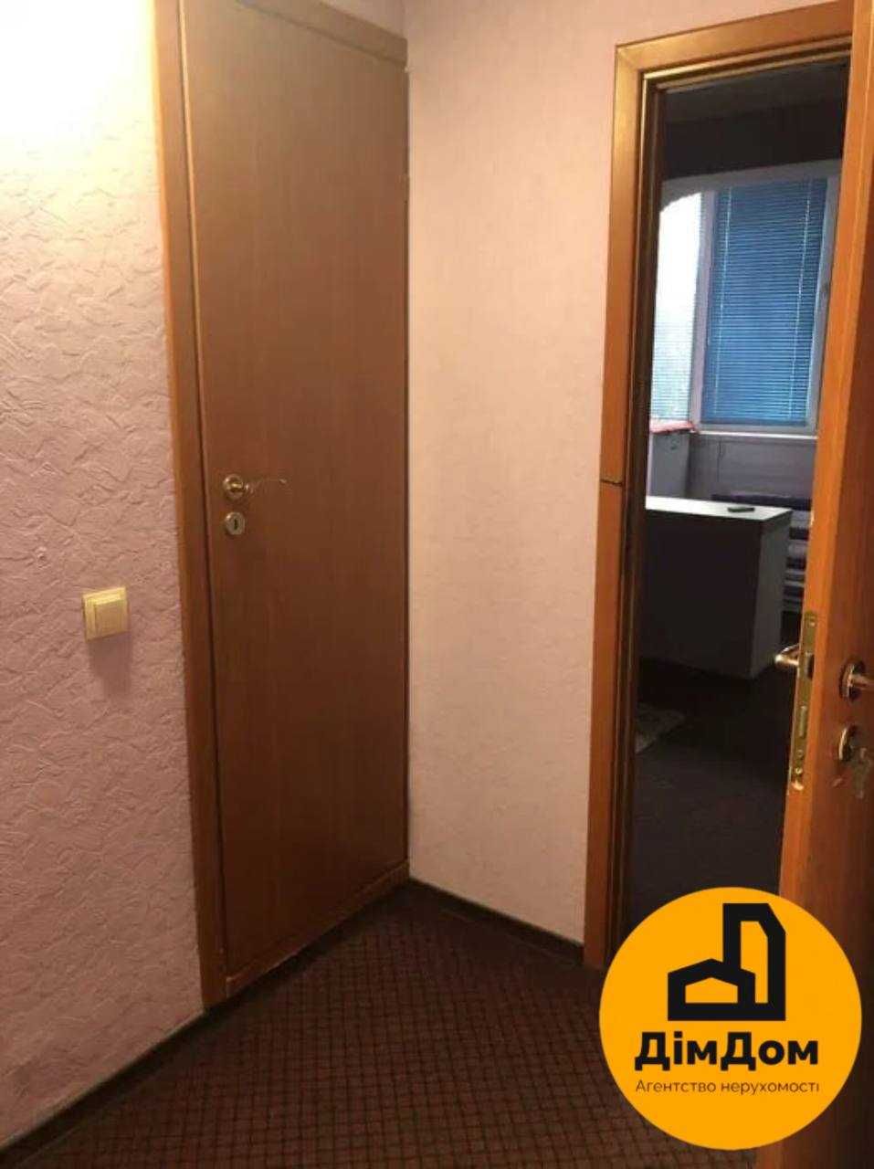 Продаж 1к квартири вулиця Закревського 19
