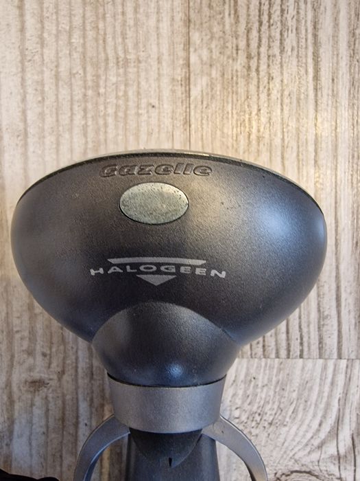 Lampka lampa rowerowa przednia Gazelle Halogen