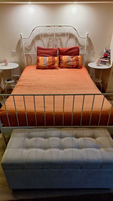 Estrutura + estrado de cama IKEA