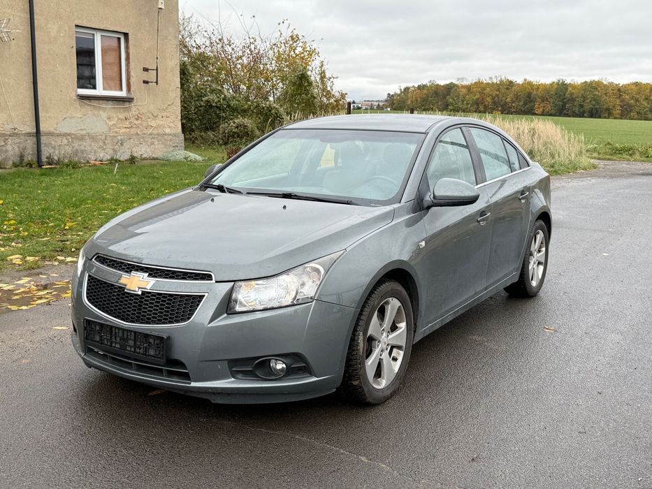 Chevrolet Cruze 2.0 Diesel 163PS xenon automat sedan
