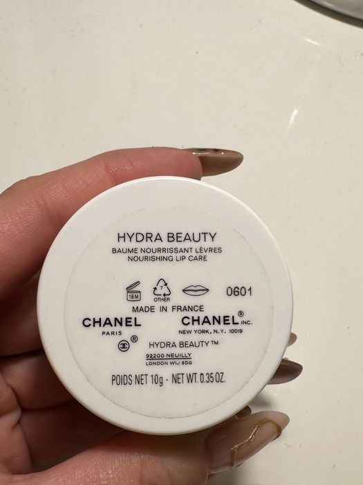 chanel lip balm hydra