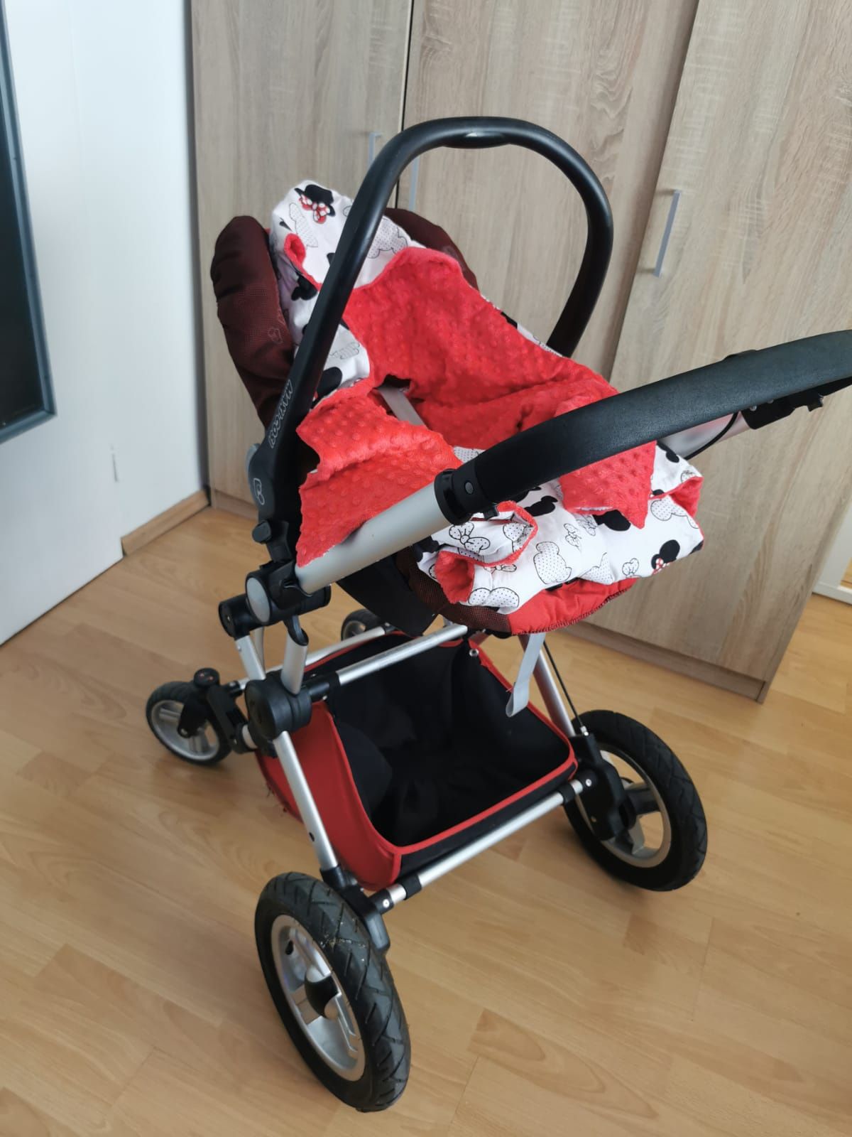 Wózek dziecięcy Baby Ace 042 + nosidełko adaptery