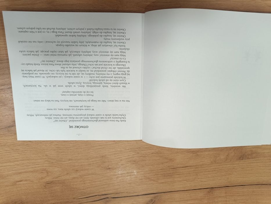 Kubek z jednym uchem Ks. Jan Twardowski