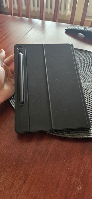 Samsung galaxy tab s9 + Samsung book cover