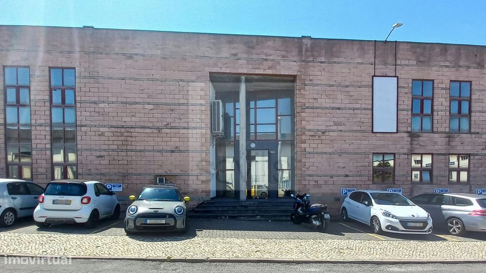 Armazém industrial |  Abóboda