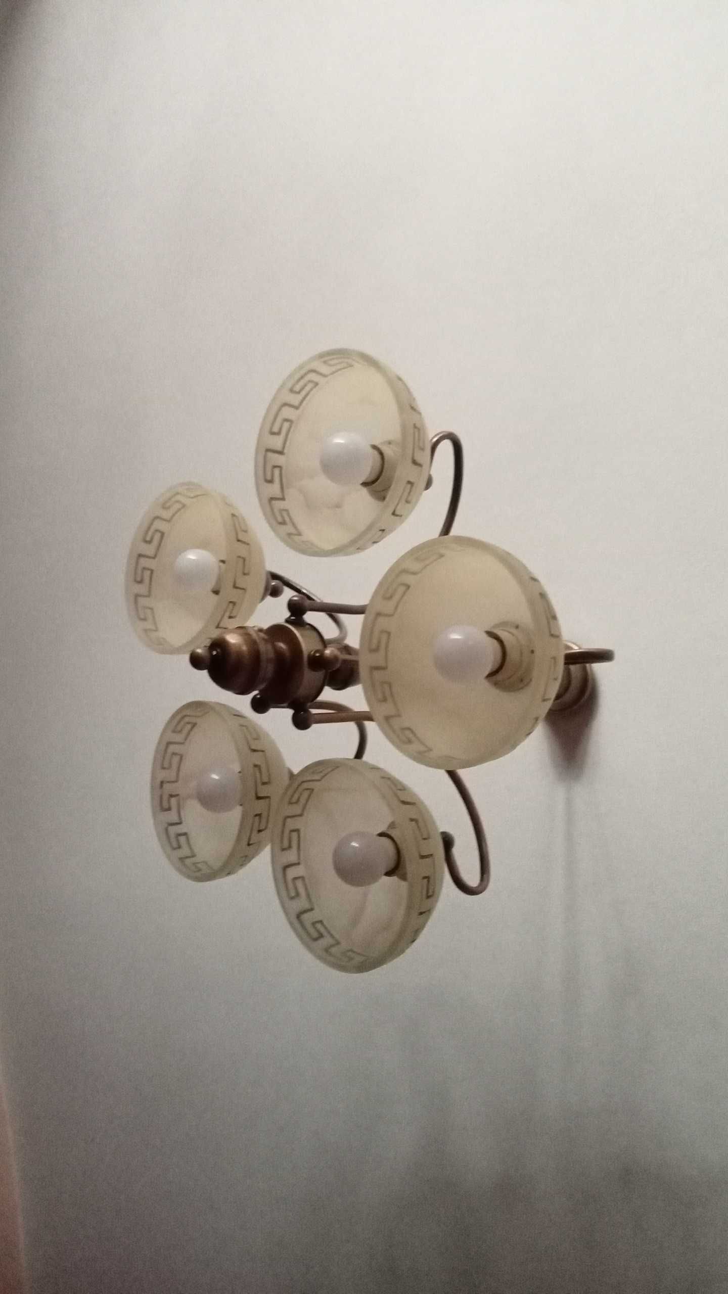 Lampa wisząca  z 5 kloszami