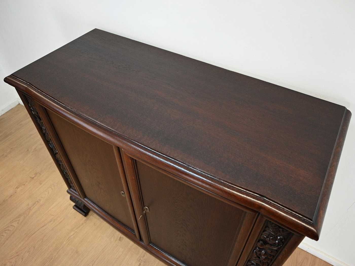 komoda dwudrzwiowa dekory kluczyk 073003