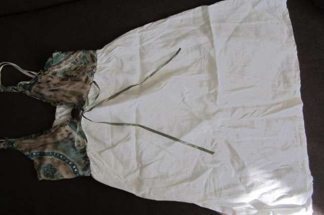 Льняной Сарафан белый с зеленым