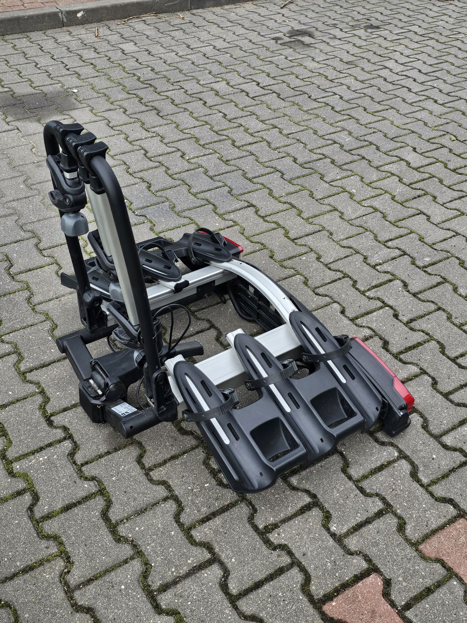 Bagażnik rowerowy na hak THULE 3 / 4 rowery VeloCompact 926 + adapter