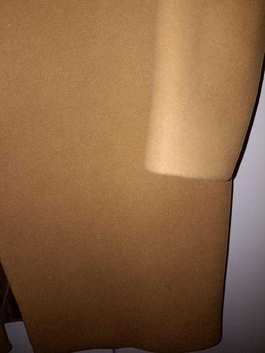 Стильне вовняне пальто Zara