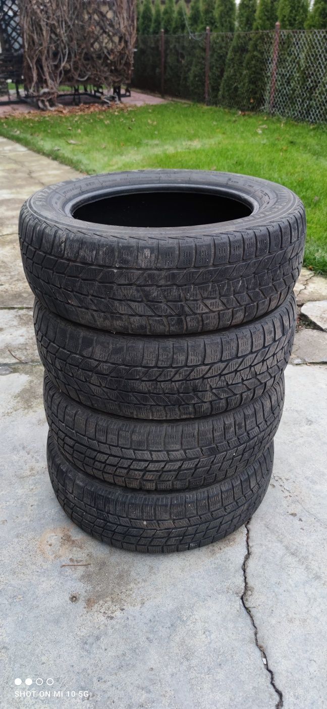 Opony zimowe 195/60r17 używane