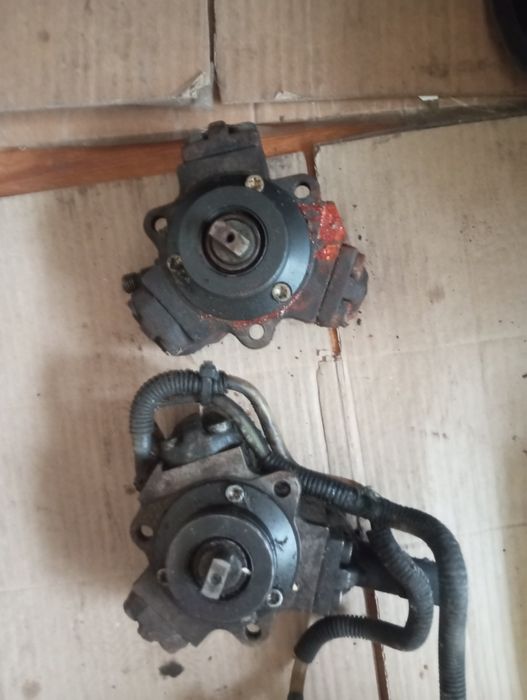 Продам ТНВД топливный насос Мерседес 2.2 CDI