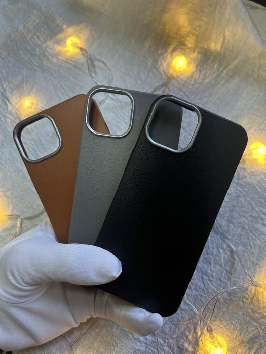 Чохол зі шкіри для iPhone 13