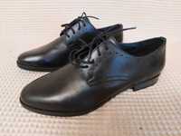 Нові шкіряні чоловічі туфлі Varese Італія, розмір 42
