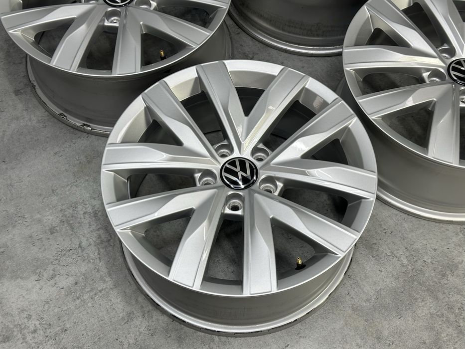 Диски Volkswagen VW Arteon, Passat B8, Skoda Superb 5x112 R17