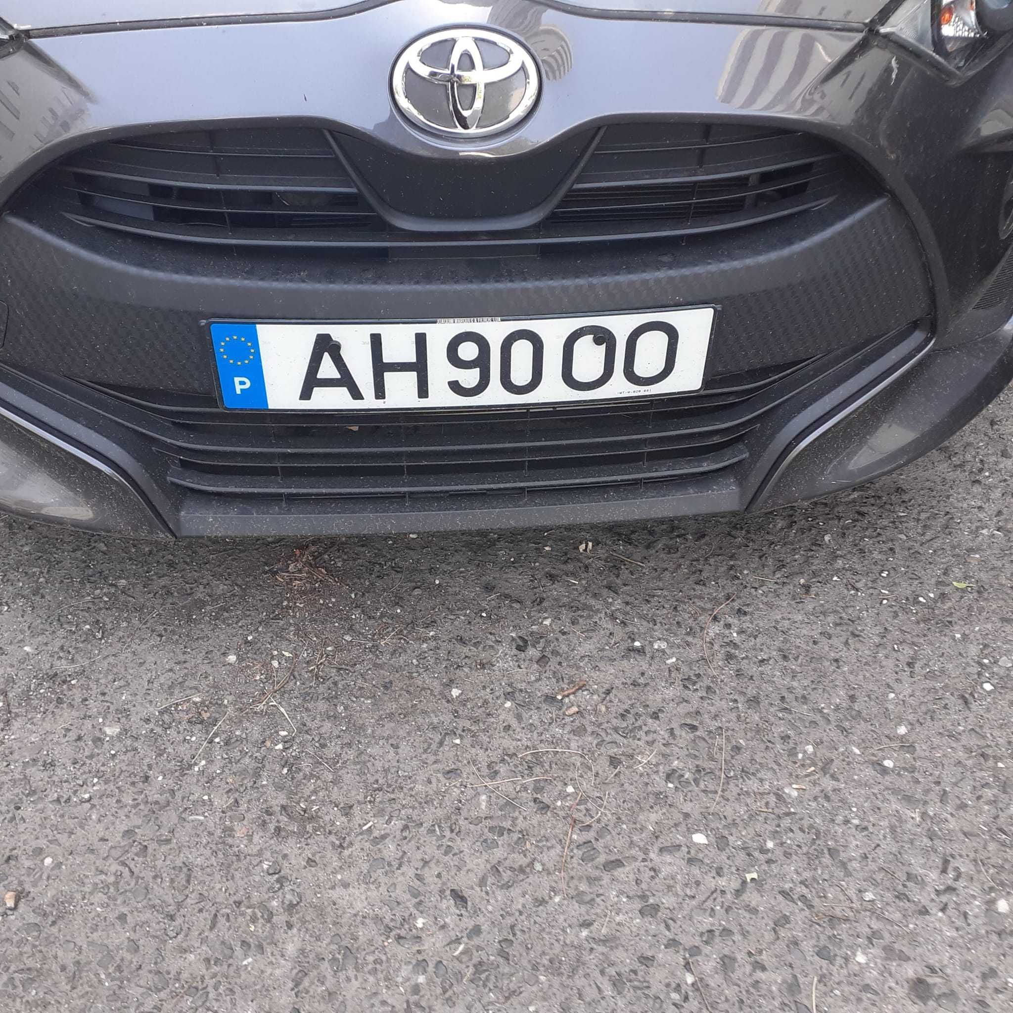 Toyota yaris 1.0 Confort