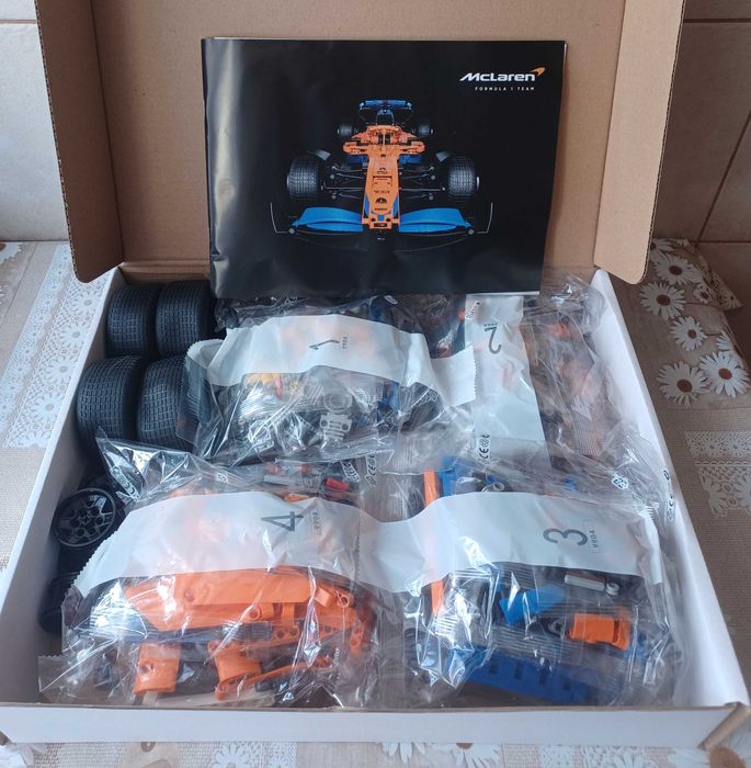 Klocki 42141 Samochód Formula F-1 McLaren 1432 PCS