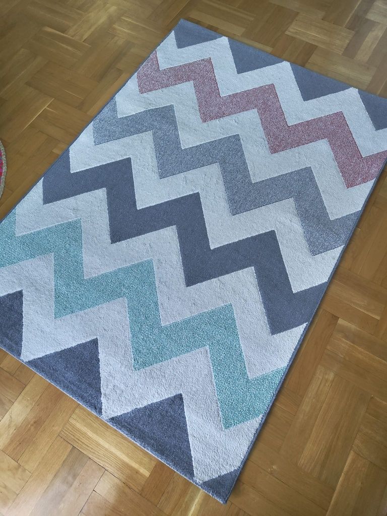 Dywan z wzorami 120x70