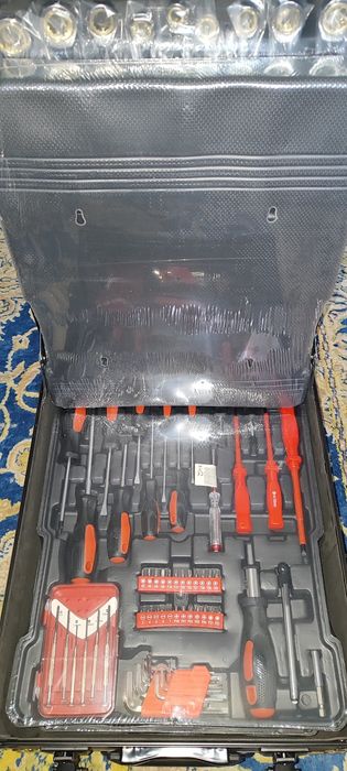 Великий набір інструментів Kassel tools professional Germany у валізі