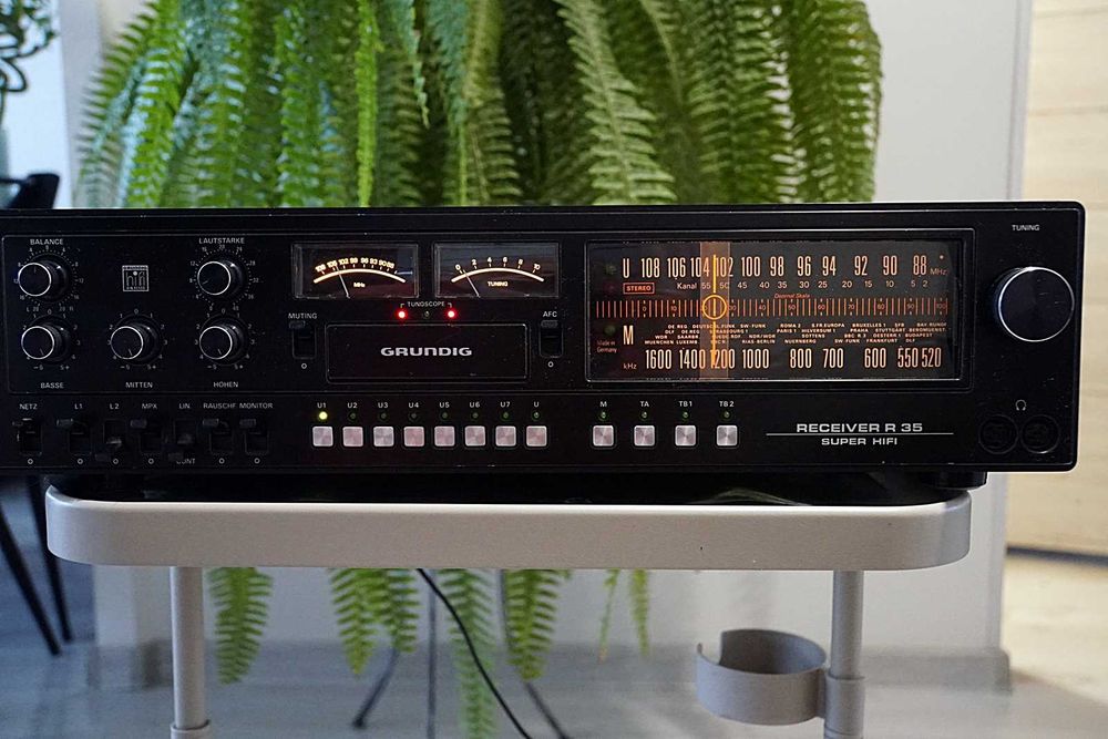 Amplituner GRUNDIG R35 Receiver Super- HiFi