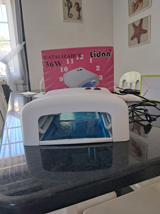 Catalizador de unhas novo