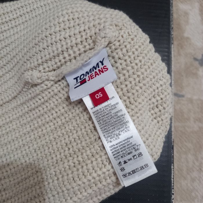 Зимова шапка Tommy jeans