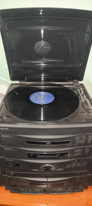 Wieża Sharp CMS- R260CD